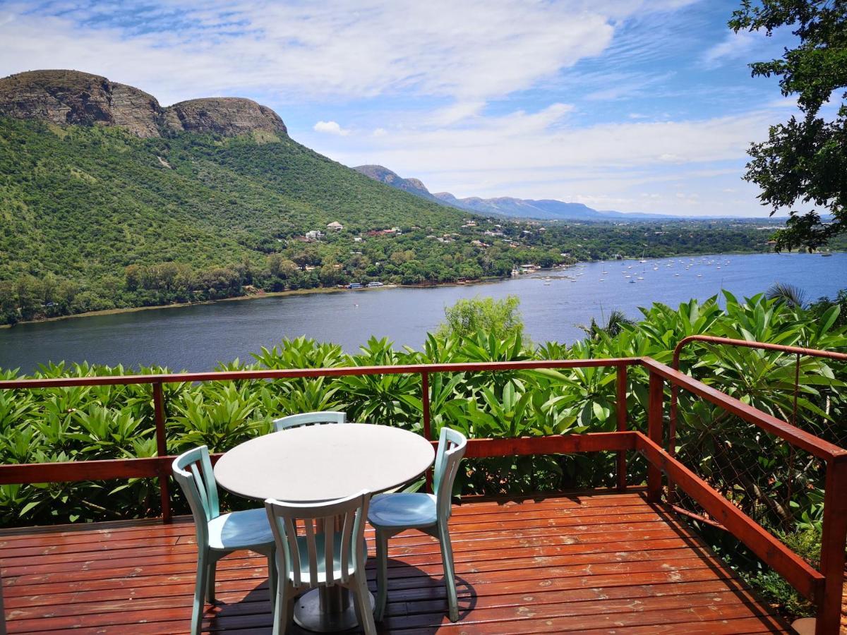 Bed and Breakfast Letamong Hartbeespoort Esterno foto