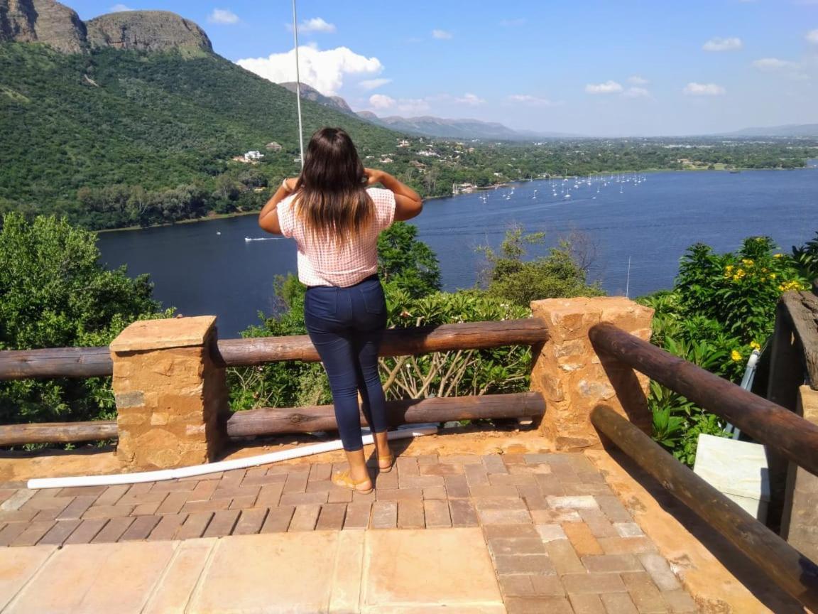 Bed and Breakfast Letamong Hartbeespoort Esterno foto