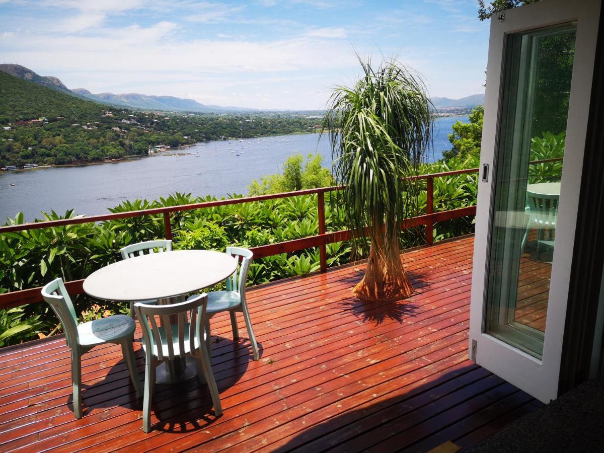 Bed and Breakfast Letamong Hartbeespoort Esterno foto