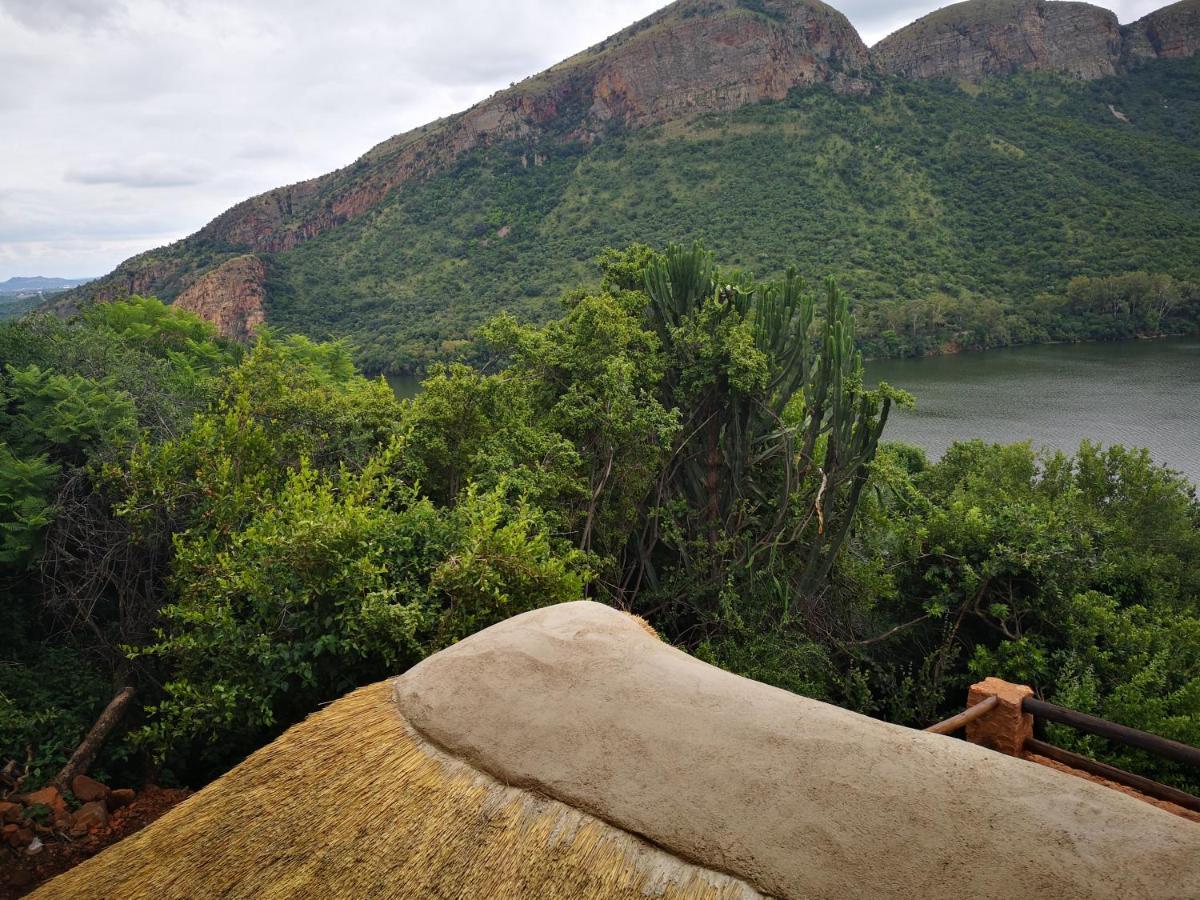 Bed and Breakfast Letamong Hartbeespoort Esterno foto