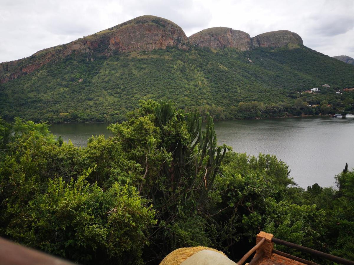 Bed and Breakfast Letamong Hartbeespoort Esterno foto