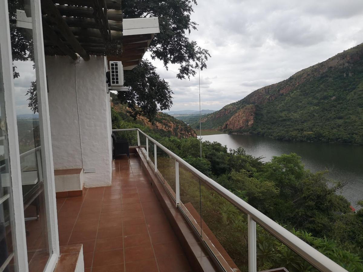 Bed and Breakfast Letamong Hartbeespoort Esterno foto