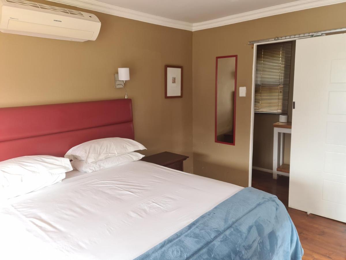 Bed and Breakfast Letamong Hartbeespoort Esterno foto