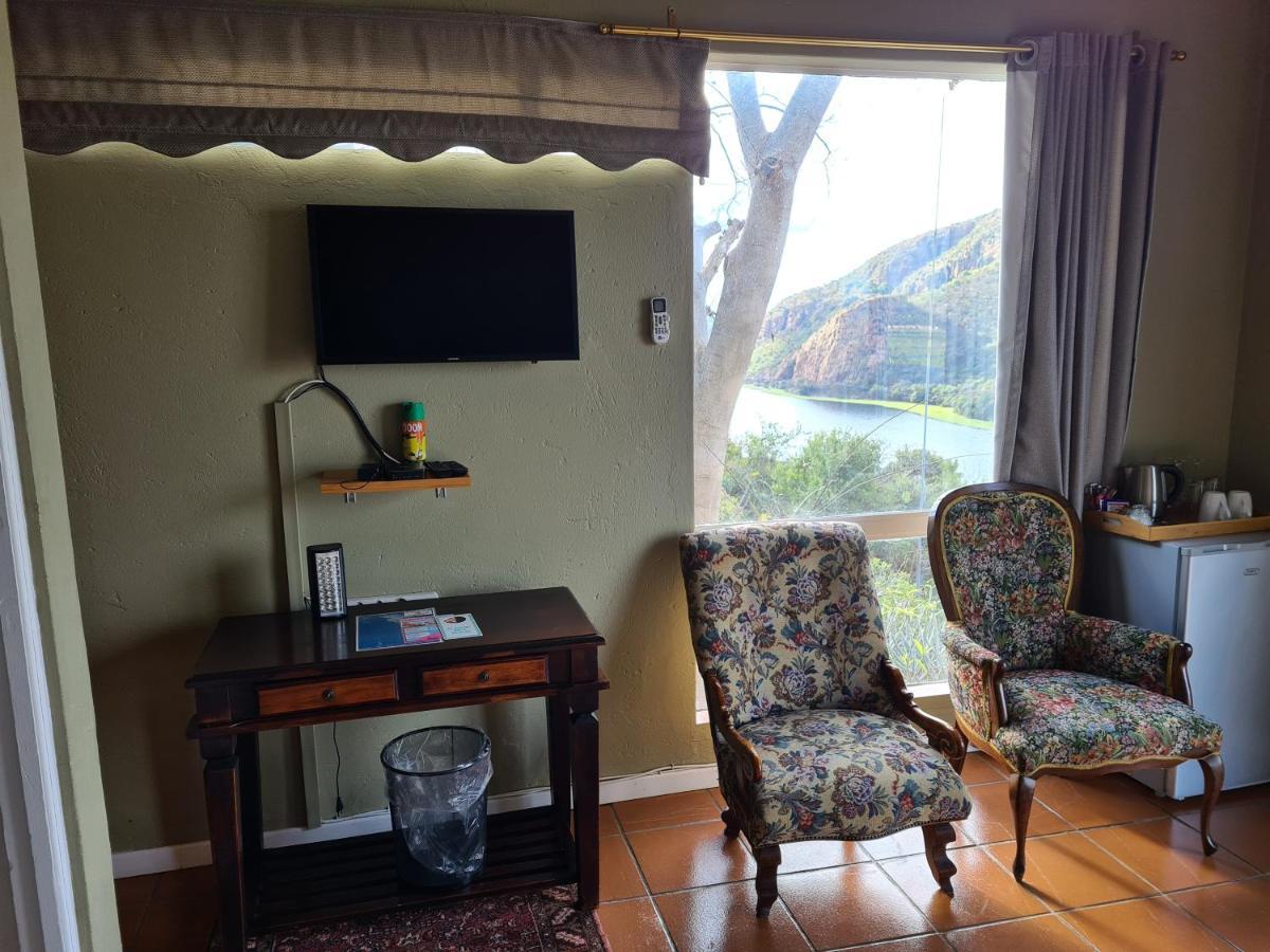 Bed and Breakfast Letamong Hartbeespoort Esterno foto