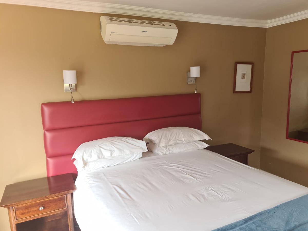 Bed and Breakfast Letamong Hartbeespoort Esterno foto