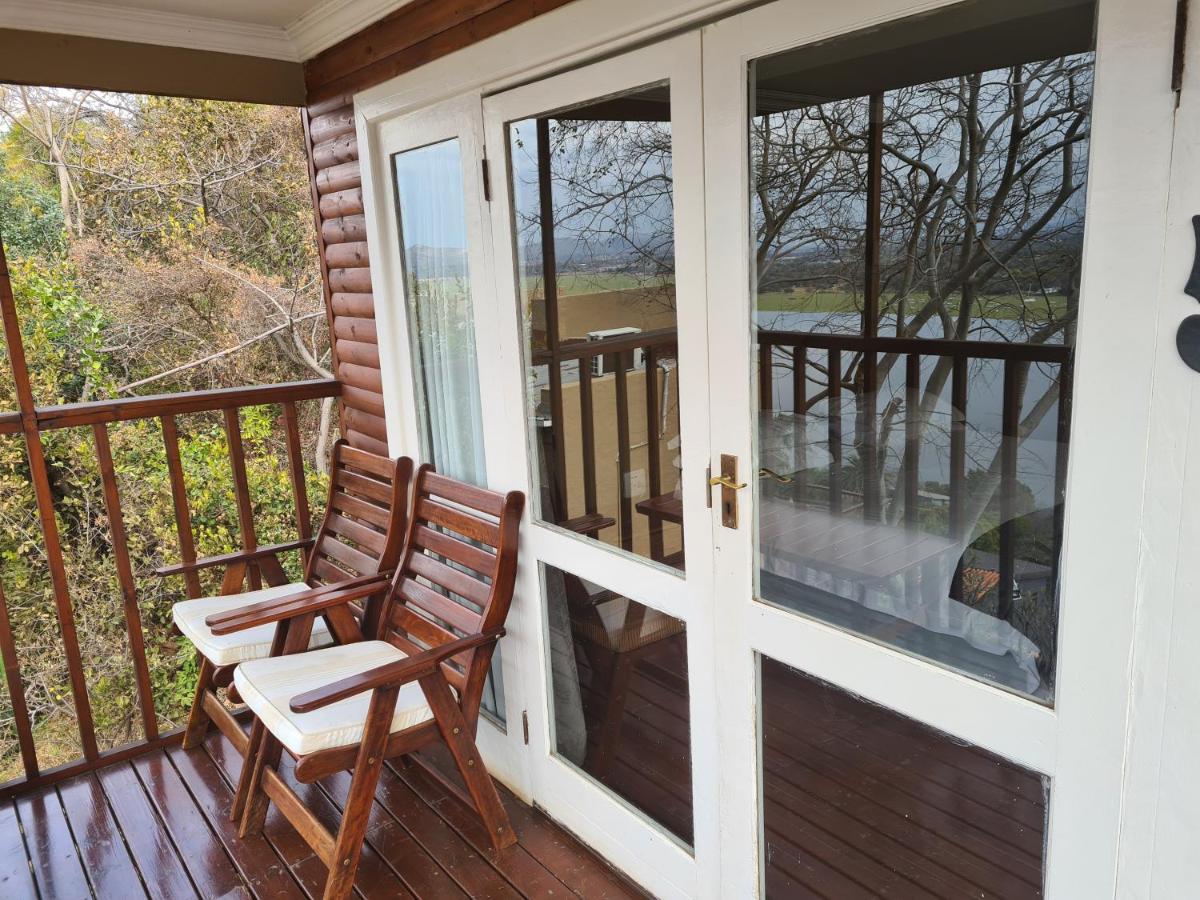 Bed and Breakfast Letamong Hartbeespoort Esterno foto