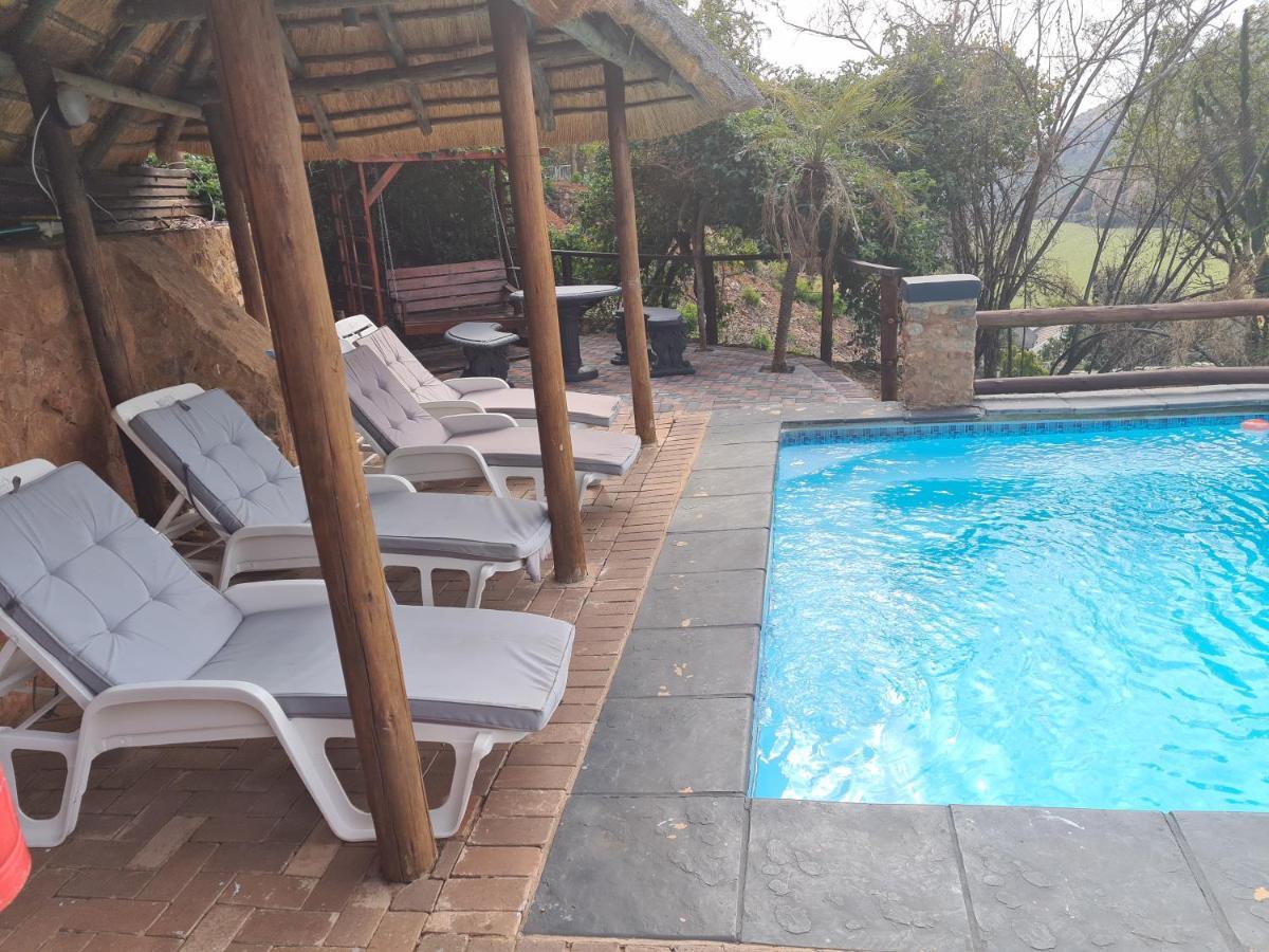 Bed and Breakfast Letamong Hartbeespoort Esterno foto