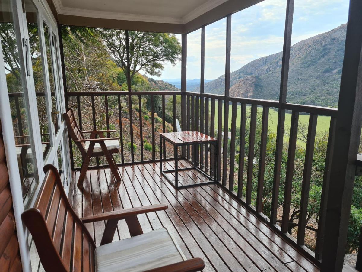 Bed and Breakfast Letamong Hartbeespoort Esterno foto